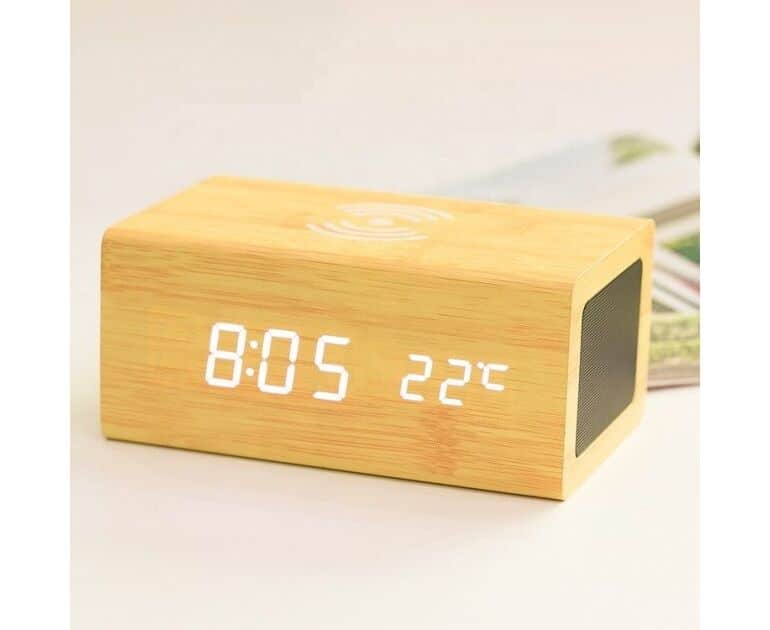 Wooden Digital Alarm Clock with Wireless Charging – Elegant Wood Design for a Modern Touch